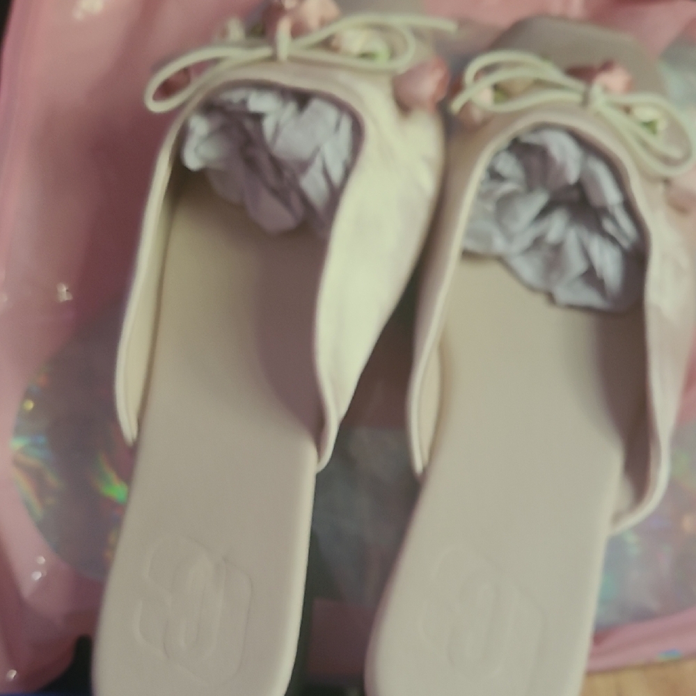 CC Boutique Cream Sandals for Effortless Style